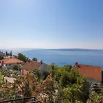 Sobe Ivica *