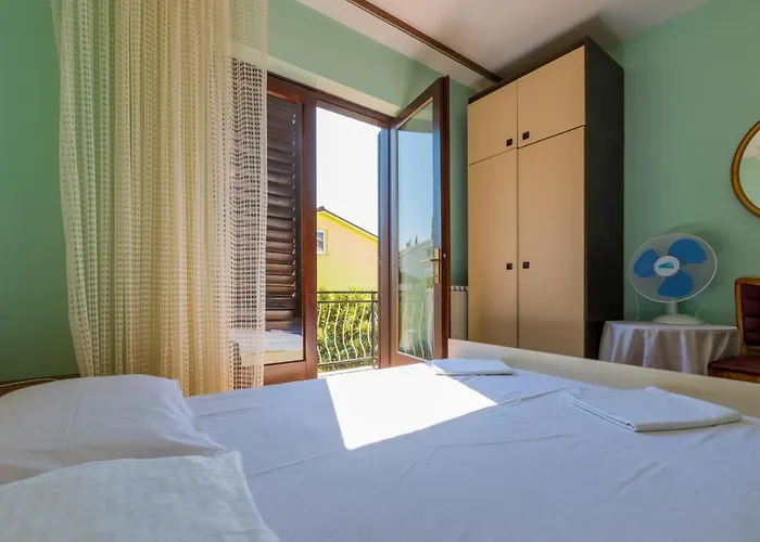 Sobe Ivica Guest house *